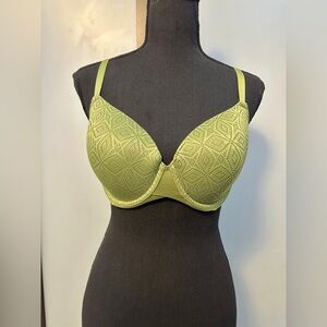 ‼️New Year’s Clearance‼️ Auden Green Bra Size 34D